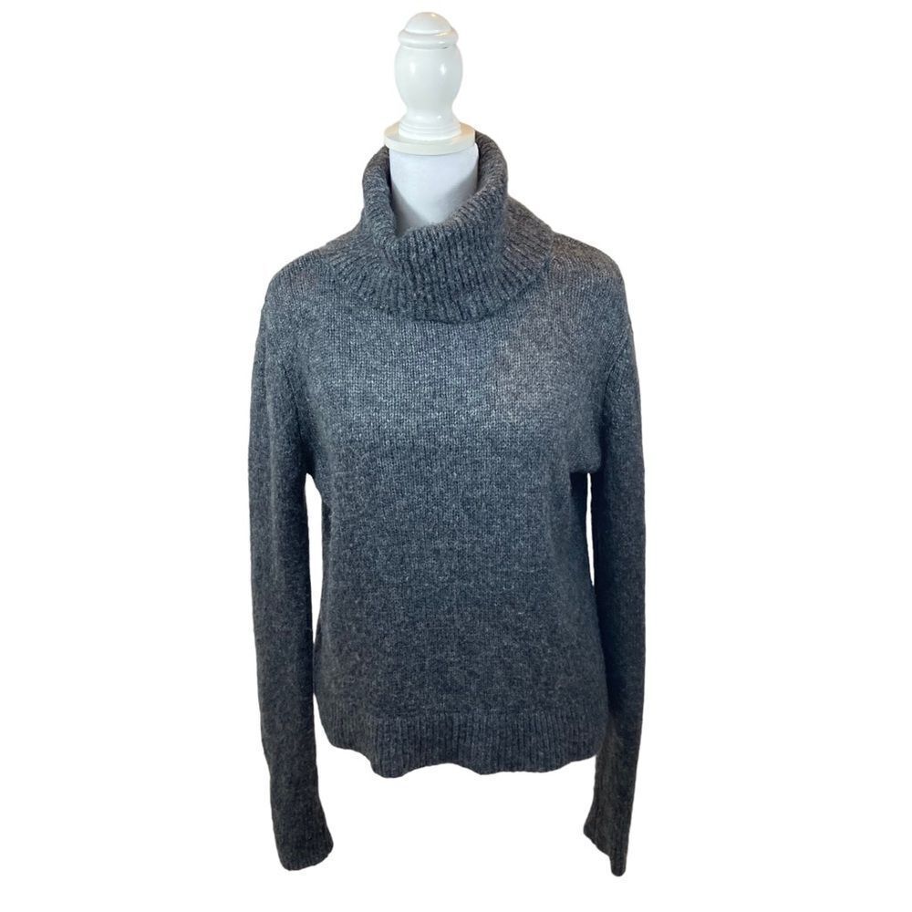 Ladies Banana Republic Grey Wool Blend Turtleneck Sweater Size Small